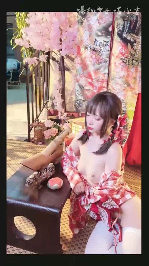 灼灼其华