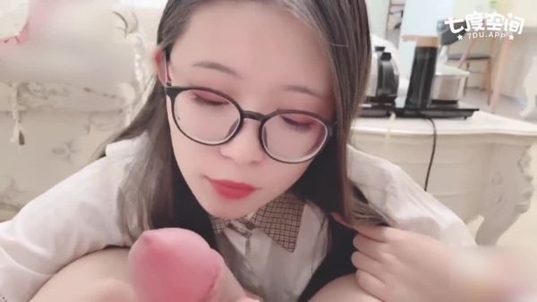 口嗨算什么本事你看我口活贼棒