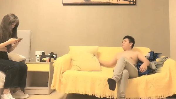 1探花极品高颜值美女，完美花瓶纯天然