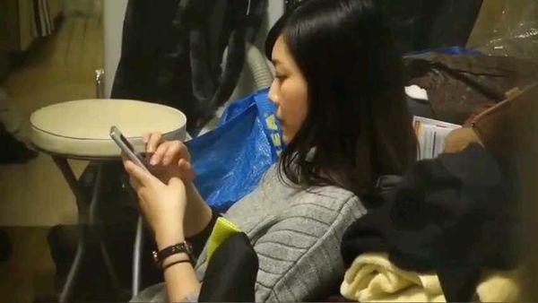 家居监控,偷拍做爱被发现了